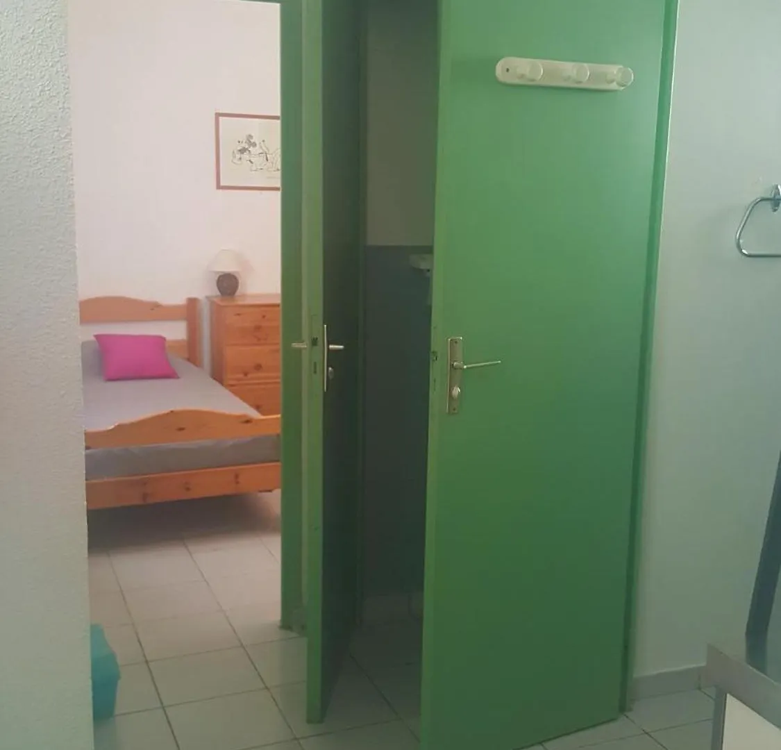 Gites Les Lauzieres Climatises Avec Piscine Tauriers 0*,  Γαλλία